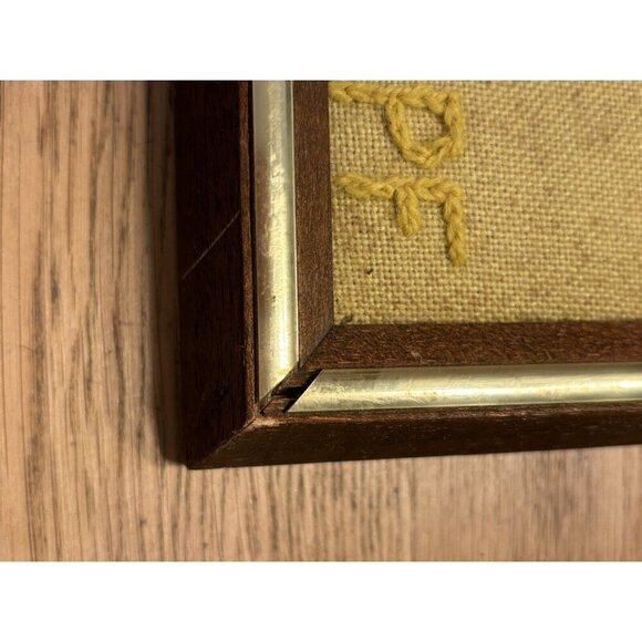 1950s Vintage Framed Garden Gazebo Picture Yarn Art Needle Point 19x15" - Picture 9 of 16